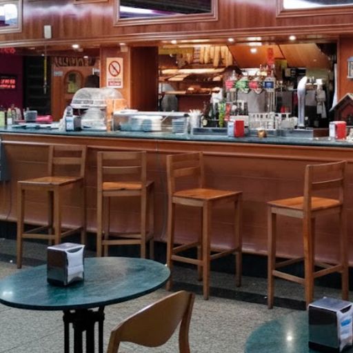 Ambiente Restaurante Cafetería ROMA