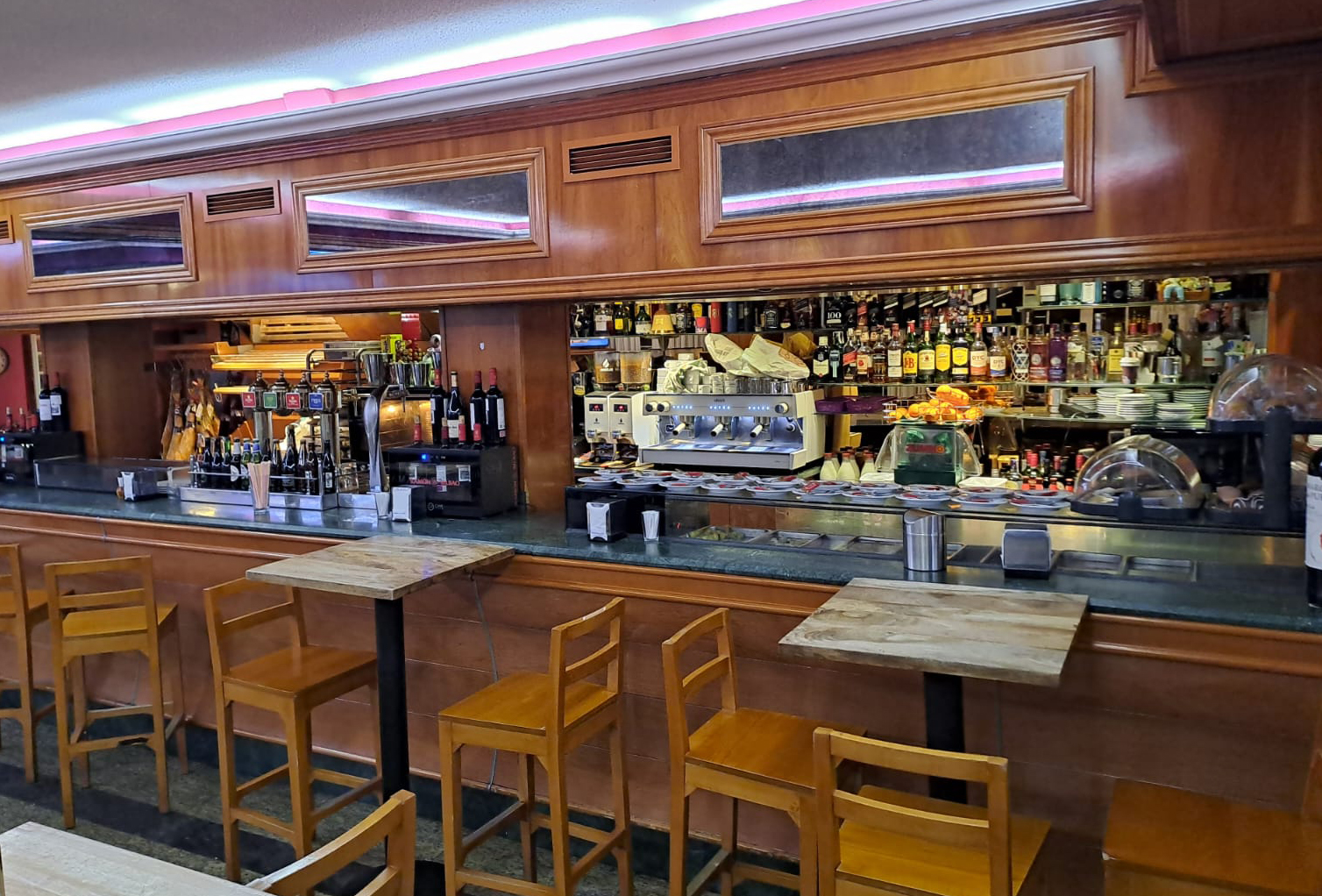 Interior Restaurante ROMA